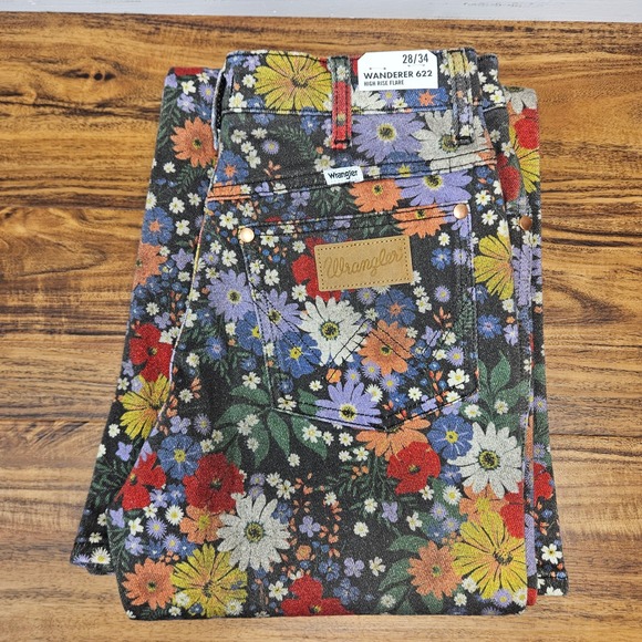 Wrangler Denim - Wrangler Wanderer 622 High Rise Flare Floral Jeans 28/34 NWT